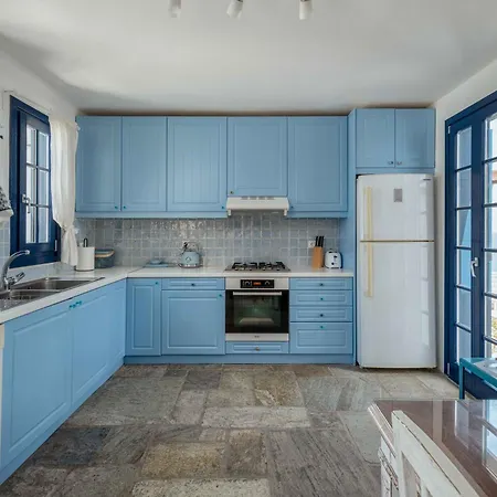 Agios Sostis Serifos Town