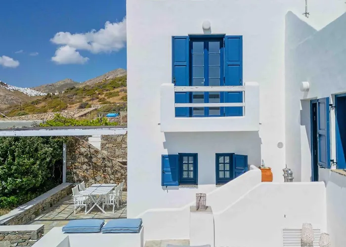 Agios Sostis Serifos Town