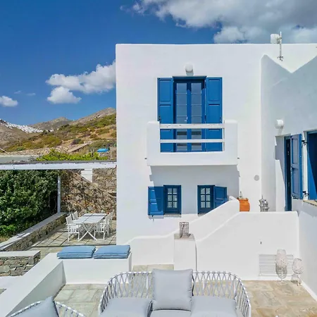 Agios Sostis Serifos Town