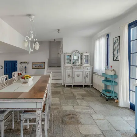 Agios Sostis Villa Szérifosz