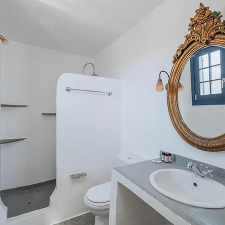 Agios Sostis Villa Serifos Town