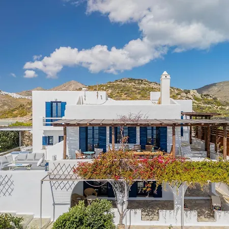 Agios Sostis Villa Serifos Town